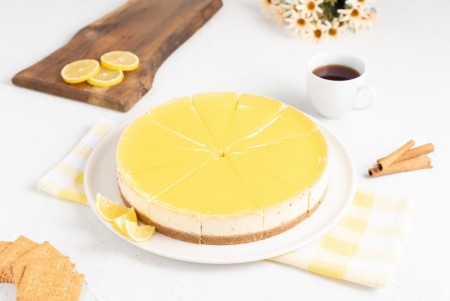 Ostekake med sitron 1800 GR 12 Skiver